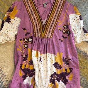 Purple Floral Boho anthro top with stitching on v neck